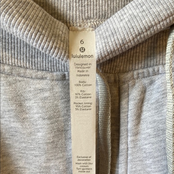 Lululemon Athletica Gray Tapered Joggers Relaxed Fit - Picture 2 of 3